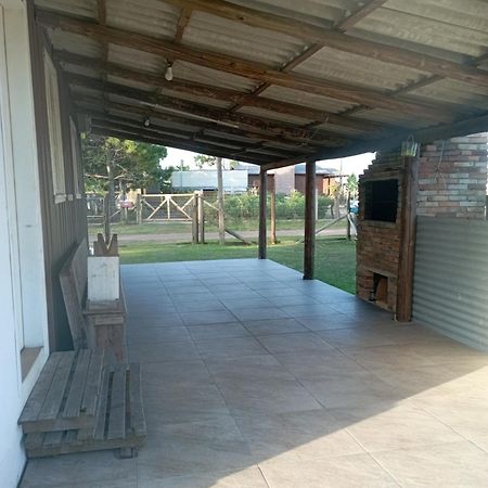 Casa Com Churrasqueira Wi-Fi, Tv Com Netflix E Youtube Balneario Gaivota Exterior photo
